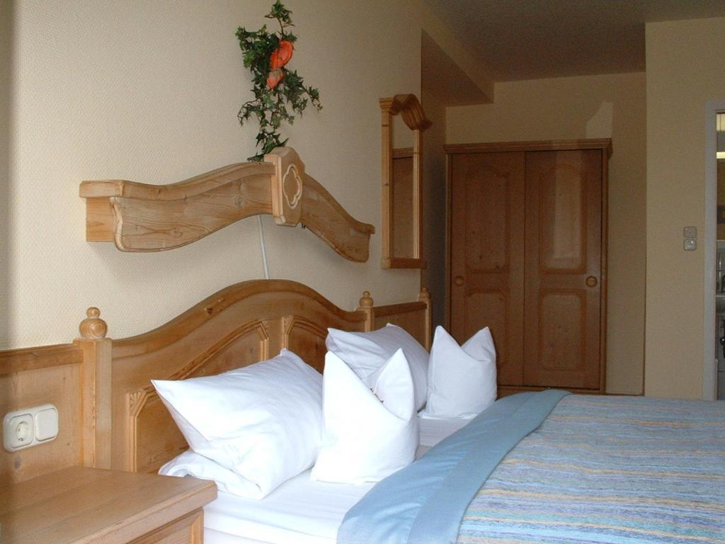 Hotel Schweizer Haus Bielefeld Esterno foto