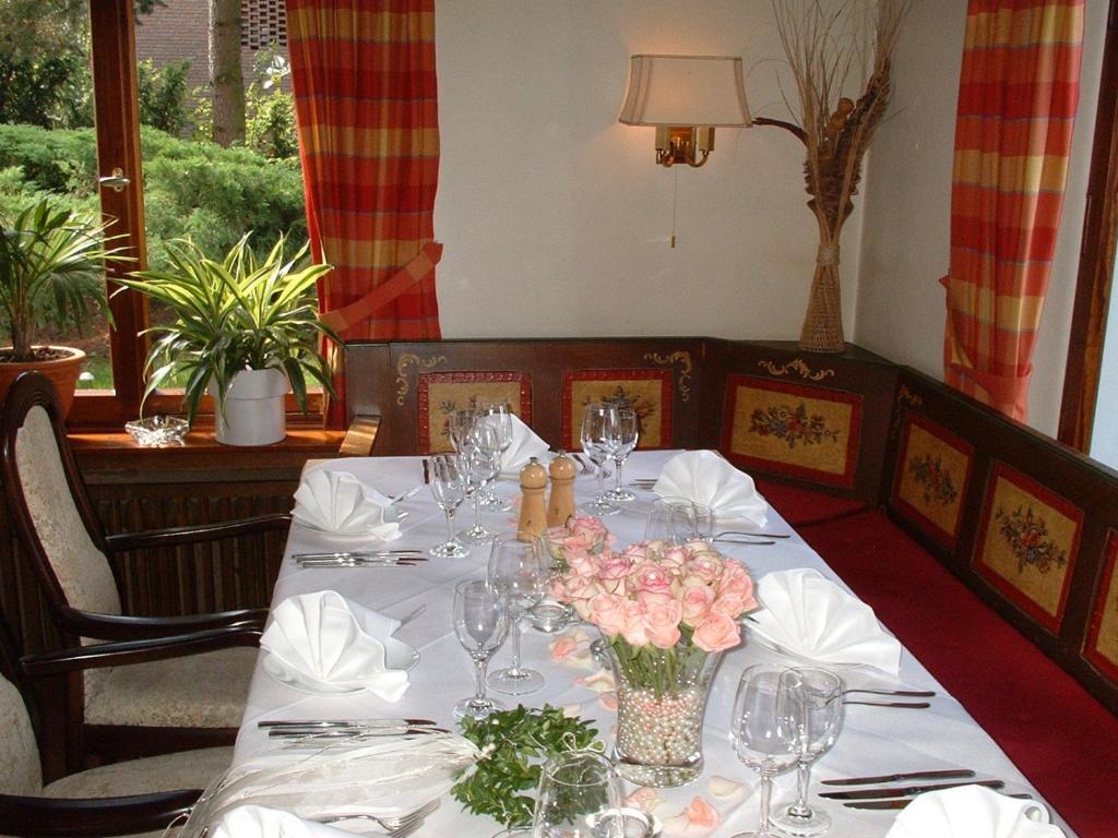 Hotel Schweizer Haus Bielefeld Esterno foto