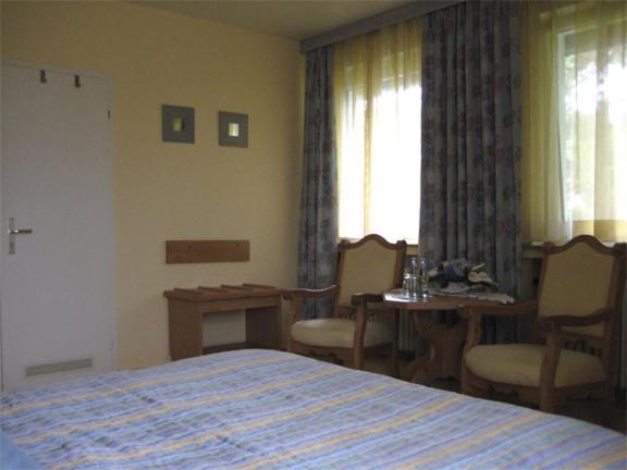 Hotel Schweizer Haus Bielefeld Esterno foto